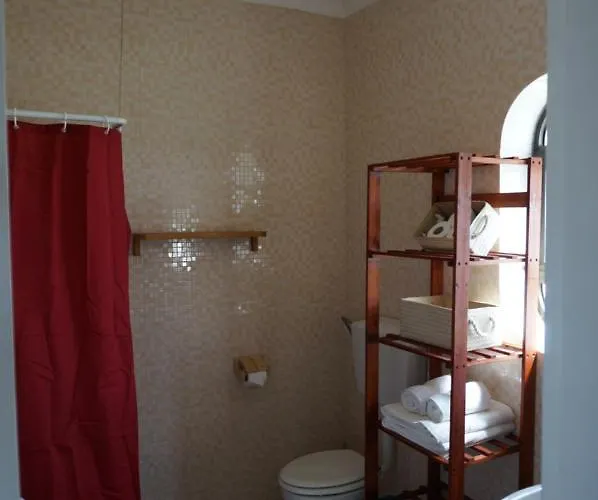 Alojamento de Acomodação e Pequeno-almoço Cato